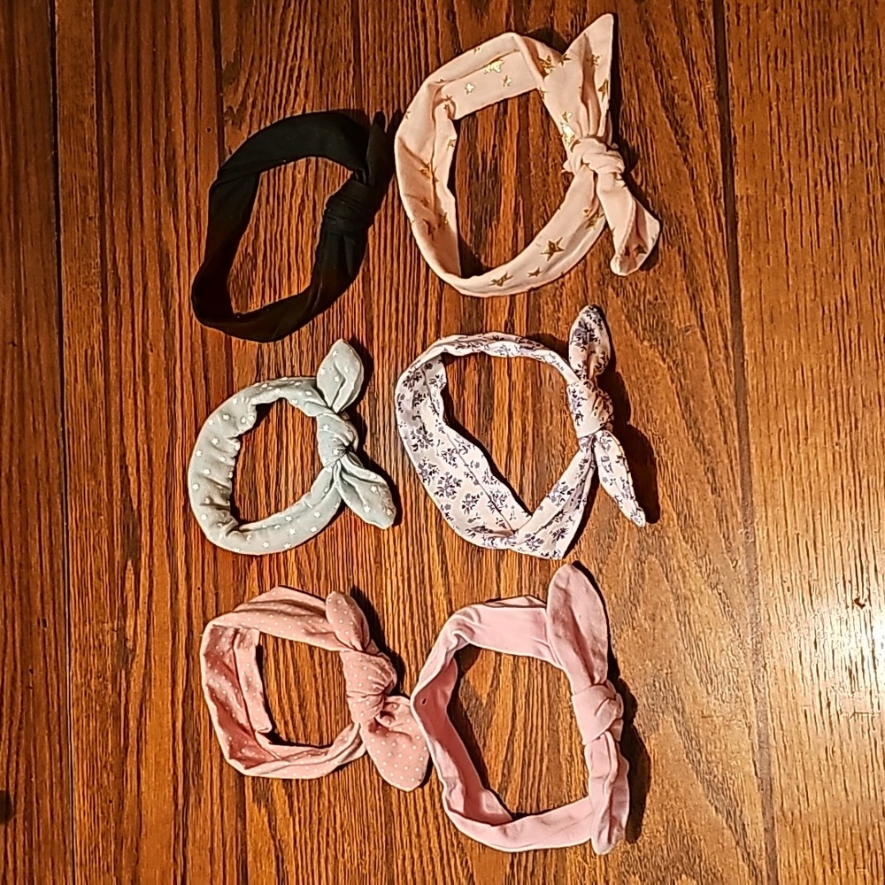 6 Headbands 0-6 Months